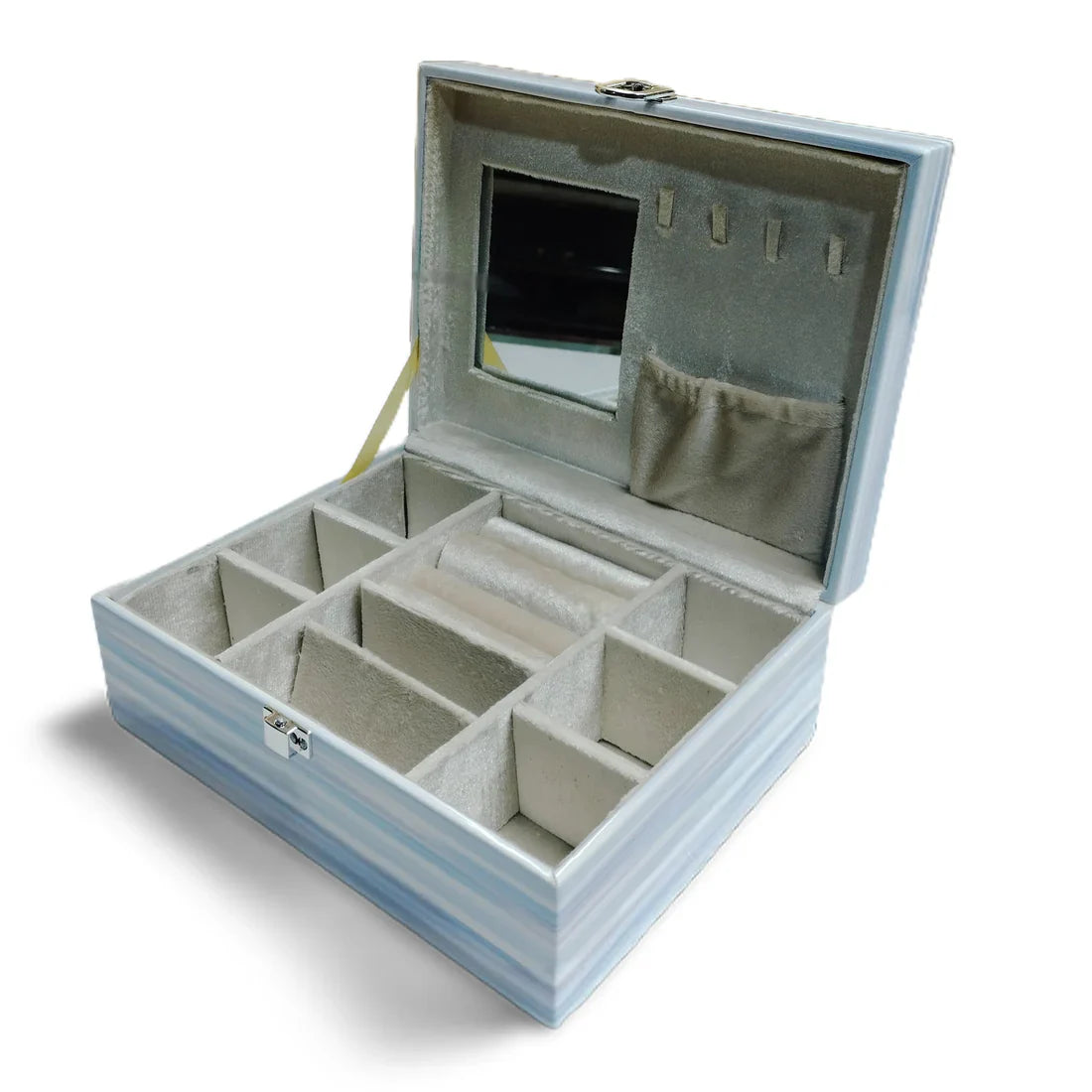 Stylish Jewelry Box: Stylish Storage for Your Precious Accessories