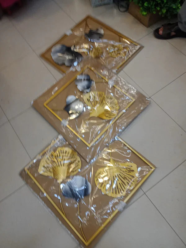 Wall ornaments in set of 3 pieces