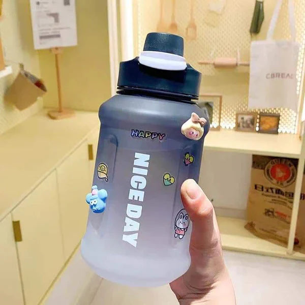 Colorful plastic body water bottle