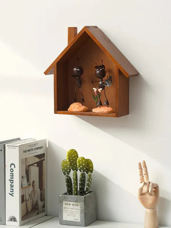 Beautiful wall mounted house organizer